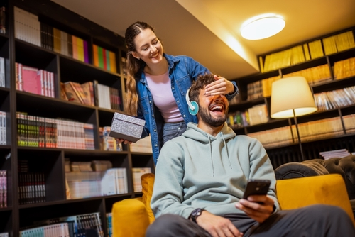 student couple a university library